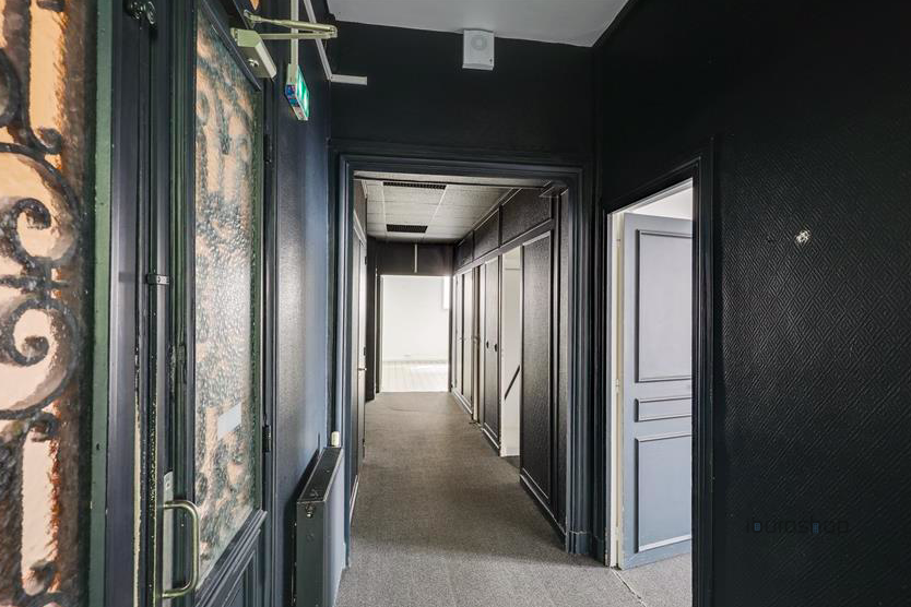 bureaux en location sur PARIS (75010) - Voir les photos  Location Bureaux Paris 10 75010 180 m²