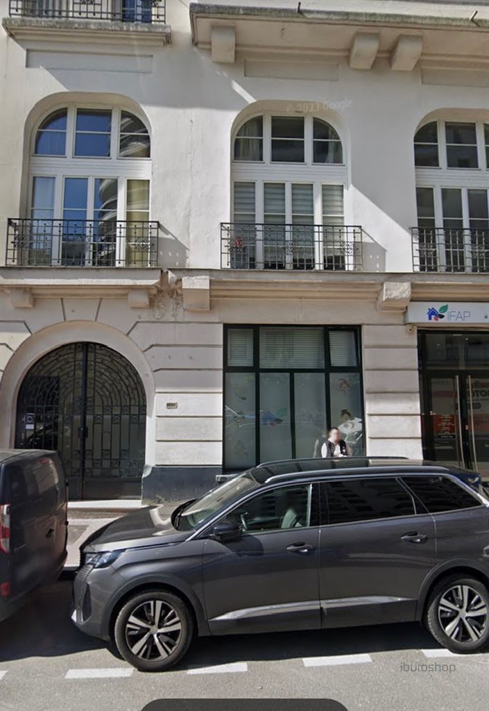 bureaux en location sur LEVALLOIS PERRET (92300)