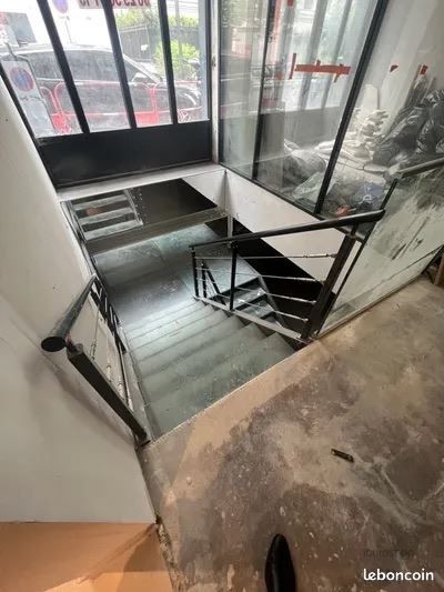 Location Bureaux Levallois-Perret 92300 300 m²