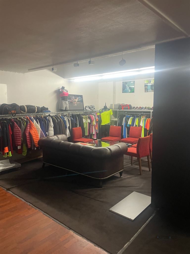 Cession de bail Commerce Paris 1 75001 145 m²