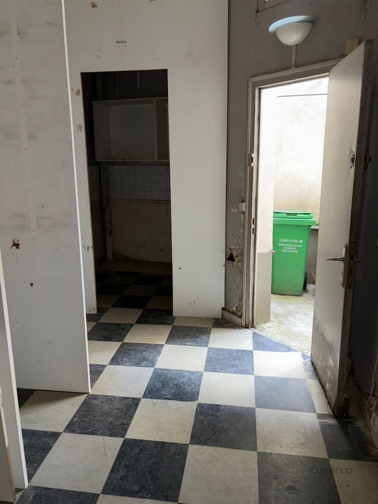 Location Commerce Paris 11 75011 26 m²