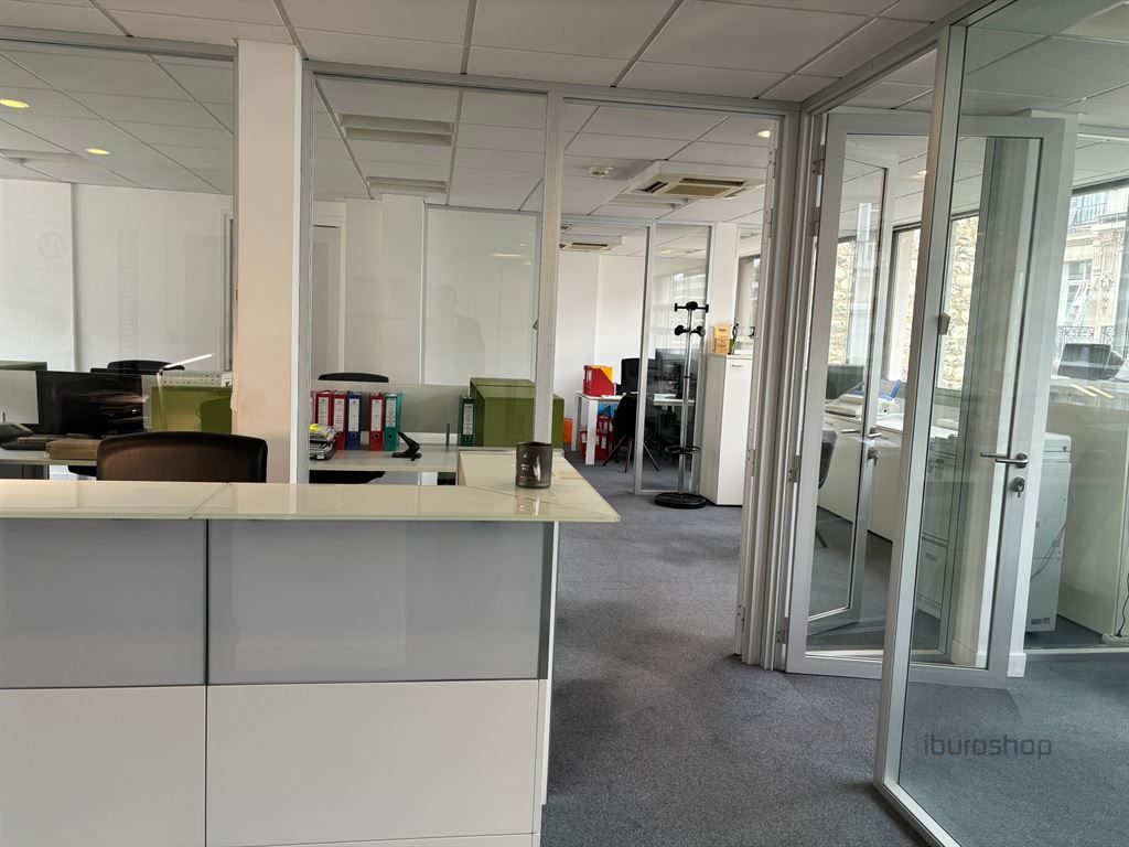 Location Bureaux Paris 16 75116 151 m²