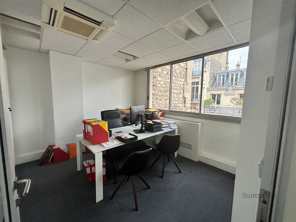 Location Bureaux Paris 16 75116 151 m²