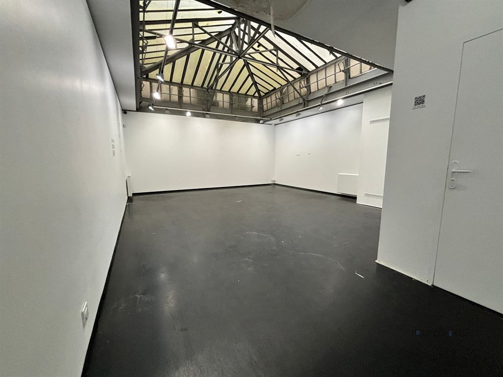 Vente Commerce Paris 3 75003 94 m²