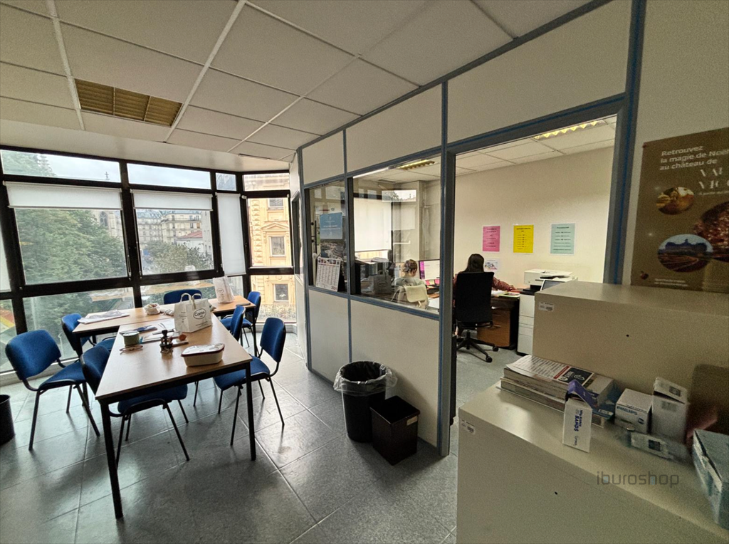 Location Bureaux Paris 18 75018 88 m²