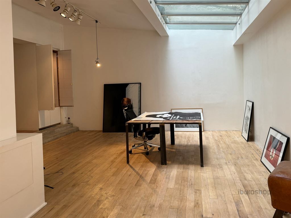 Location Bureaux Paris 11 75011 84 m²