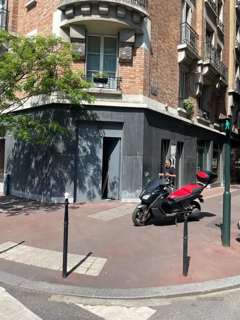 Location Commerce Clichy 92110 50 m²