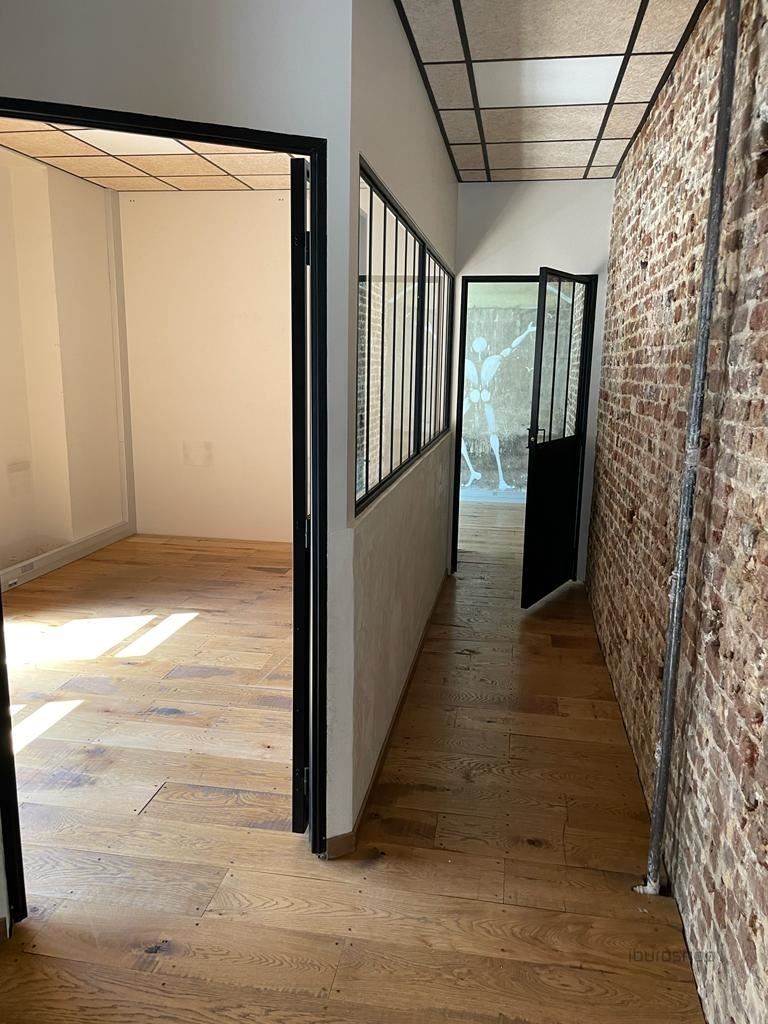 Location Commerce Clichy 92110 50 m²