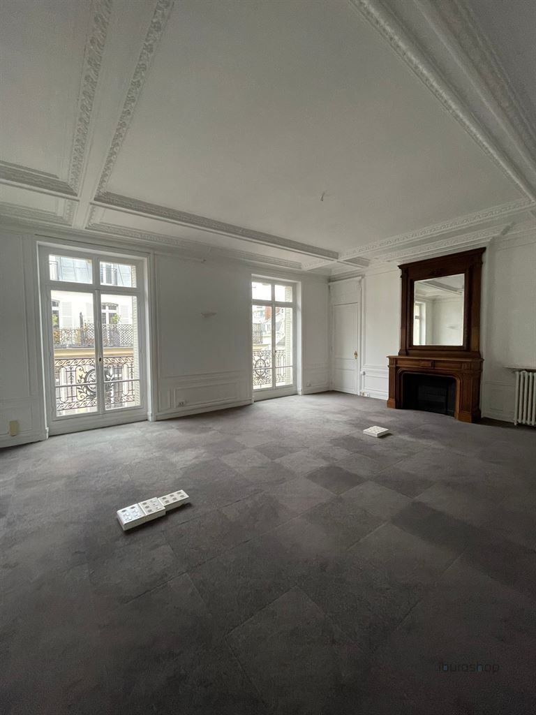 Location Bureaux Paris 8 75008 320&nbsp;m²