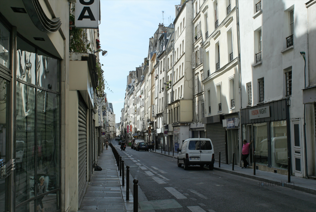 Vente Commerce Paris 2 75002 140 m²