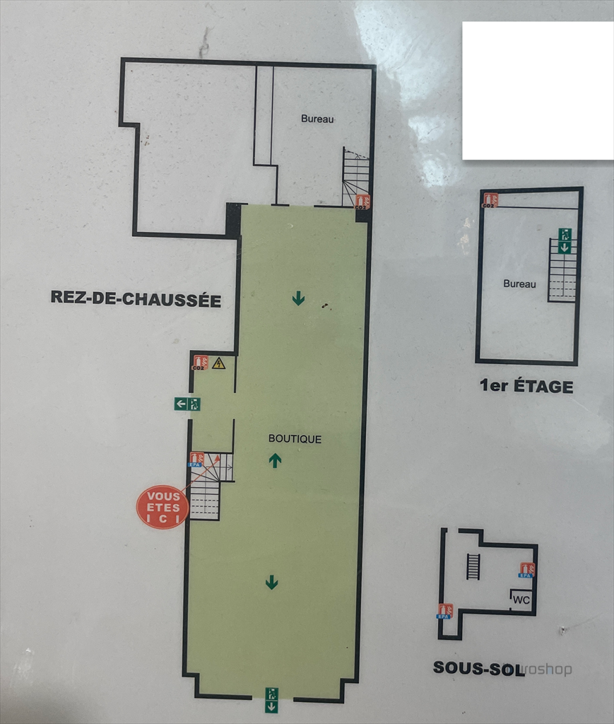 Vente Commerce Paris 2 75002 140 m²