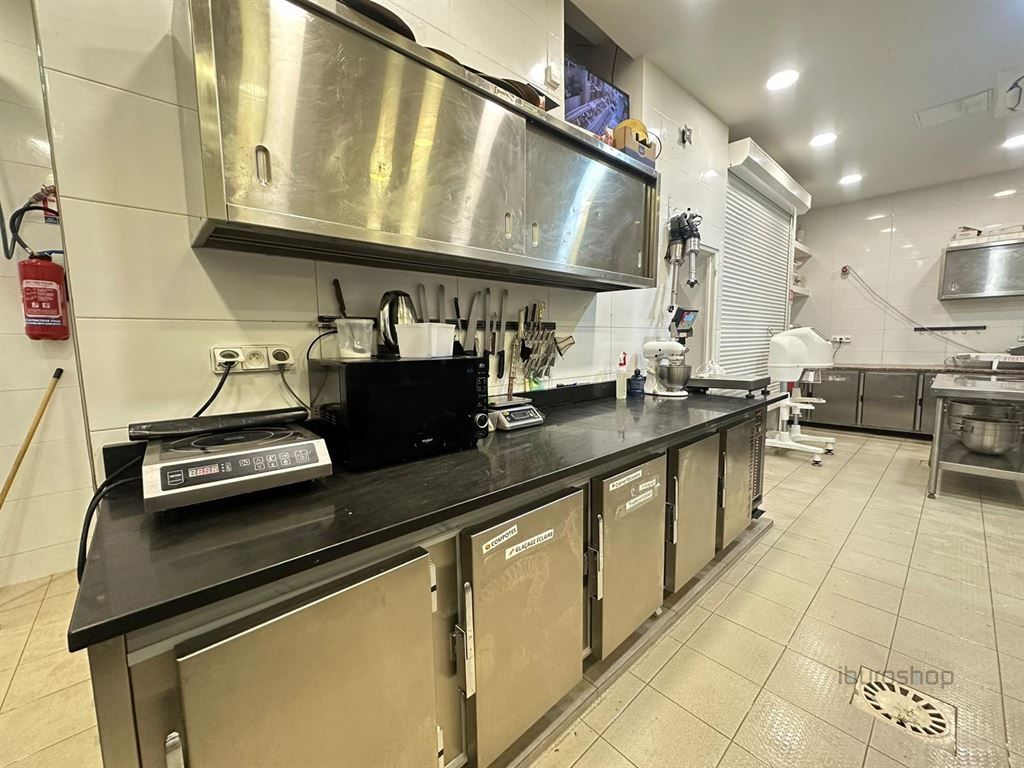 Vente Commerce Chaville 92370 141&nbsp;m²