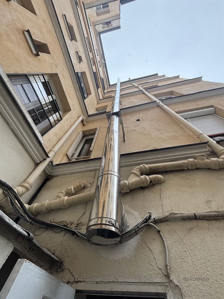 Location Commerce Paris 20 75020 28 m²