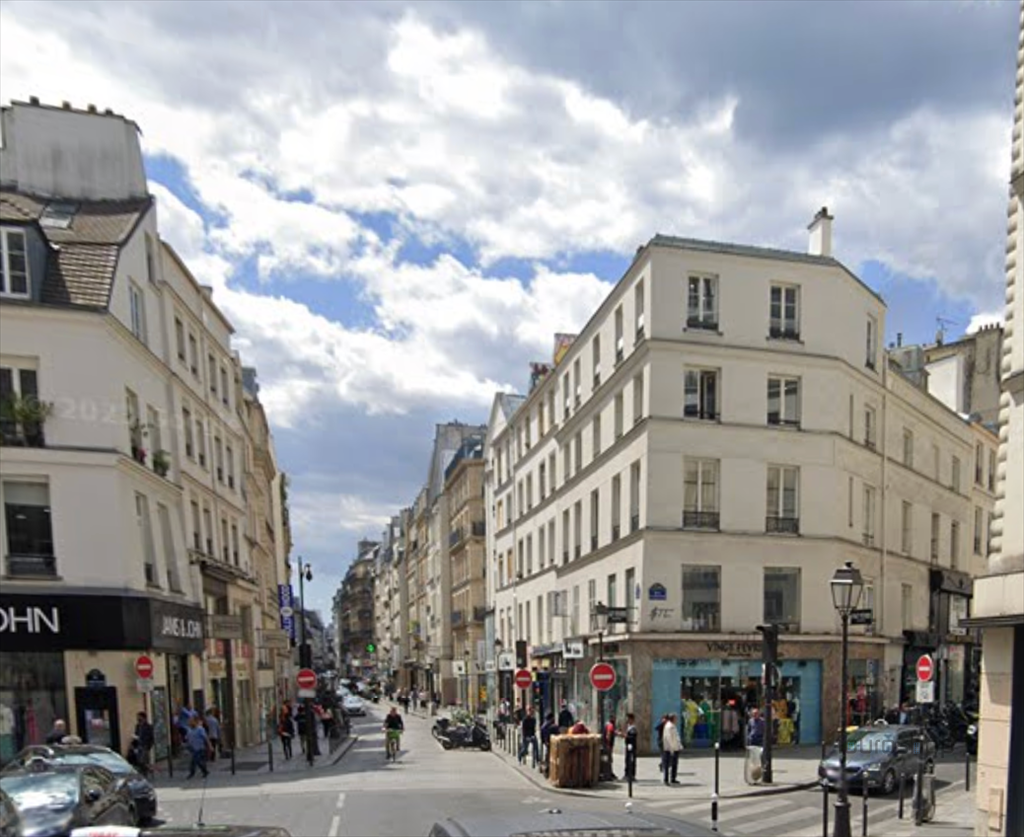 Location Commerce Paris 2 75002 122 m²