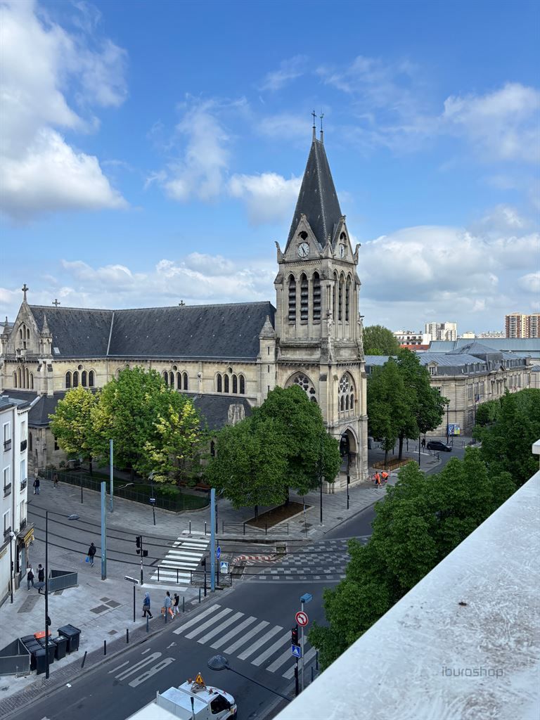 Location Commerce Saint-Denis 93200 400 m²