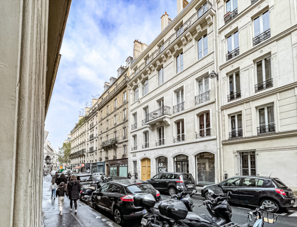 commerce en vente sur PARIS (75009) - Voir les photos  Vente Commerce Paris 9 75009 32 m²