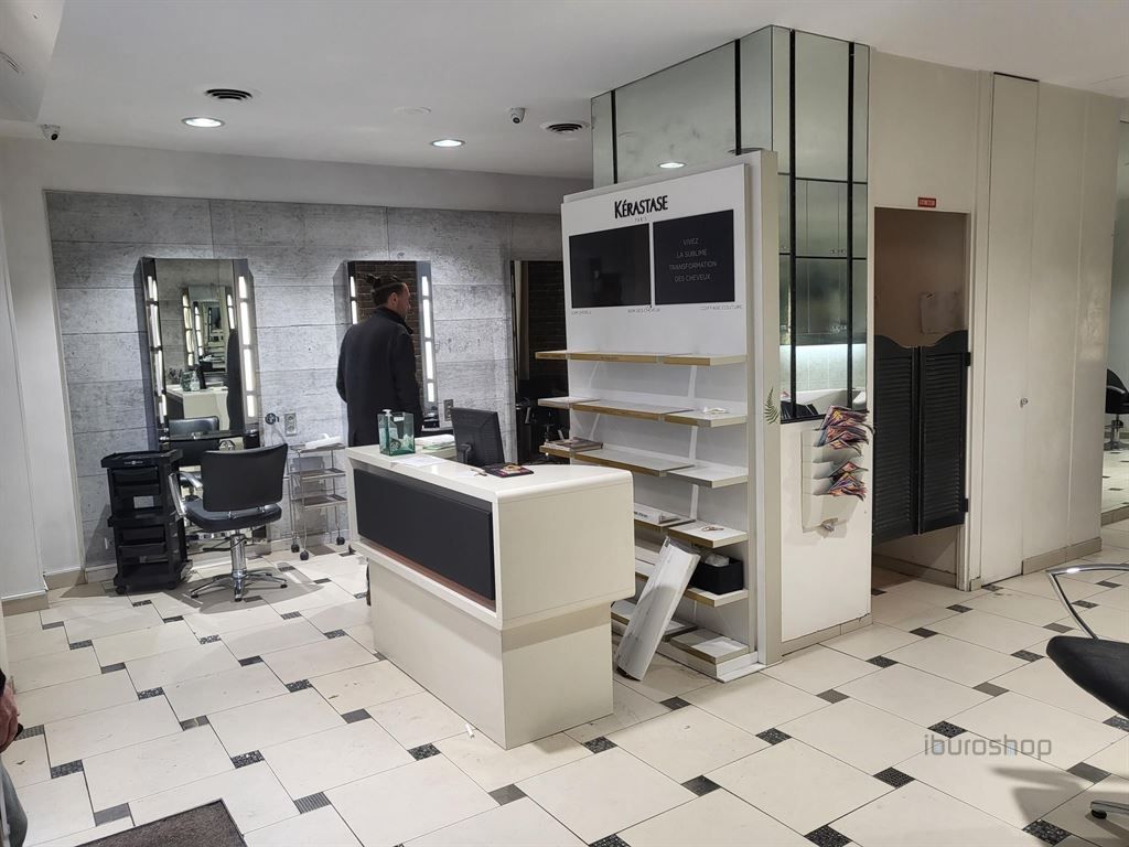 Location Commerce Paris 6 75006 61 m²