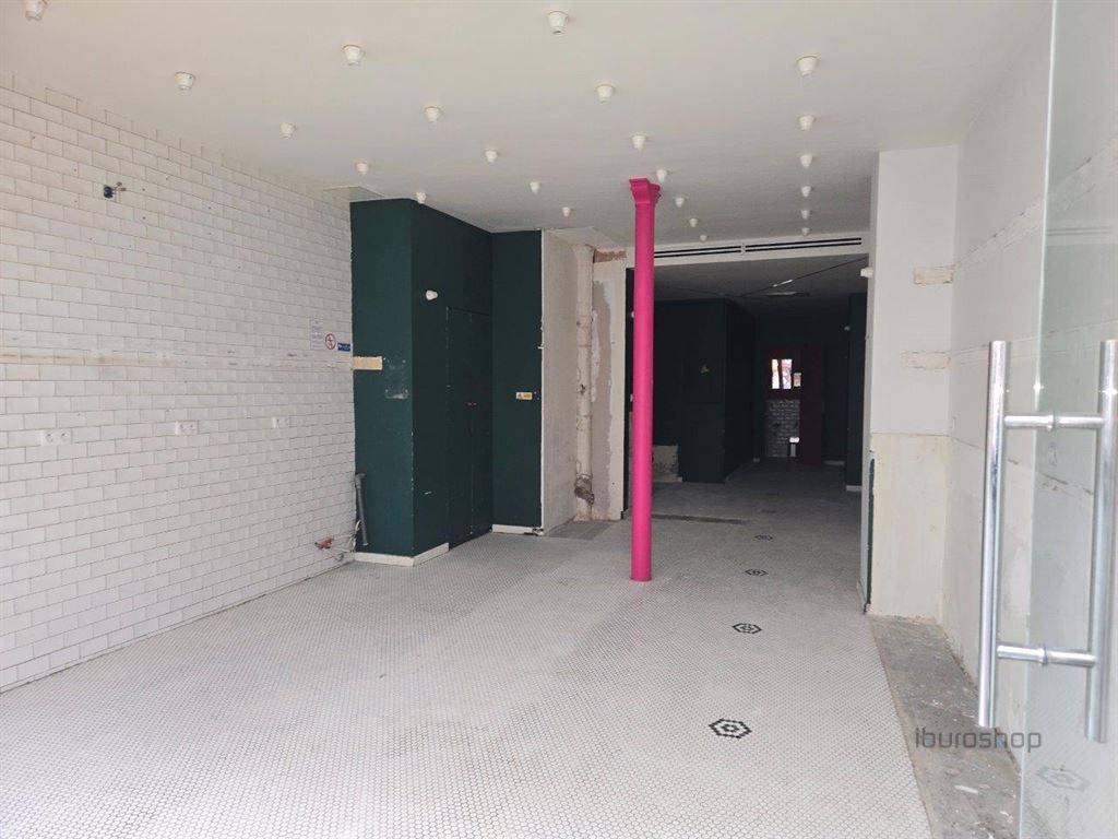 Location Commerce Paris 6 75006 41 m²