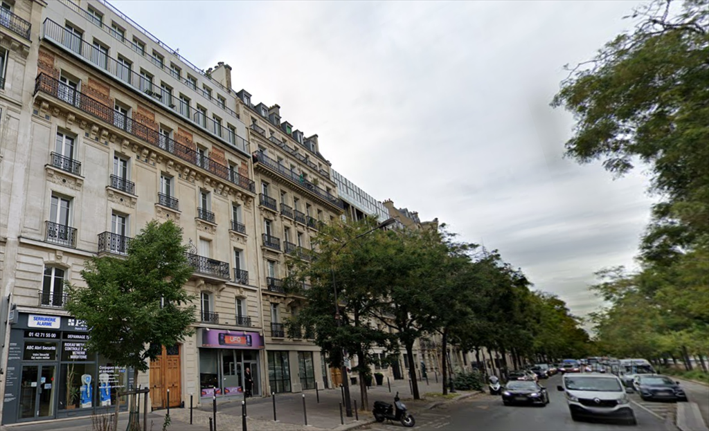 Location Commerce Paris 4 75004 90 m²
