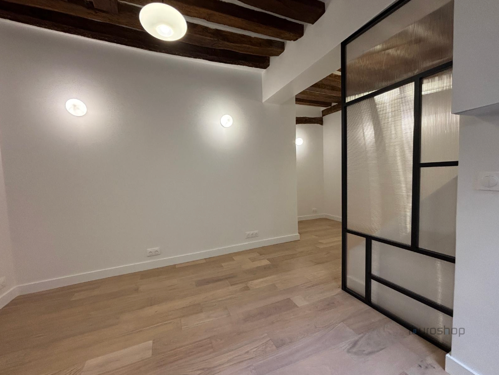 bureaux en location sur PARIS (75003) - Voir les photos  Location Bureaux Paris 3 75003 20 m²