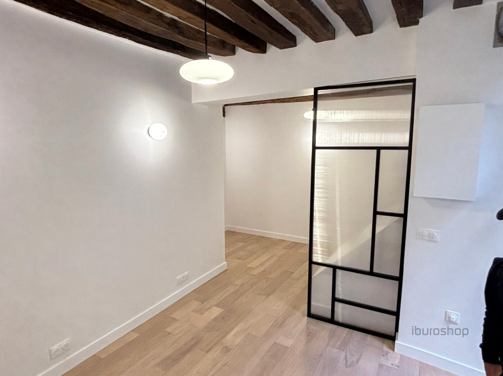 bureaux en location sur PARIS (75003) - Voir les photos  Location Bureaux Paris 3 75003 20 m²
