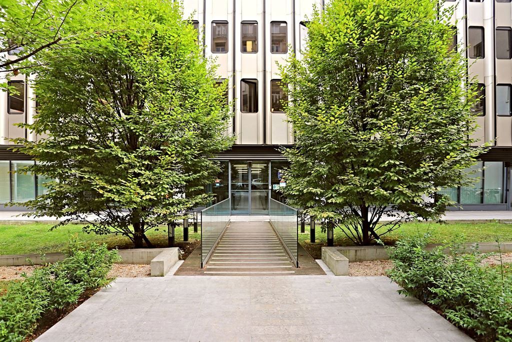 Location Bureaux Paris 10 75010 323&nbsp;m²