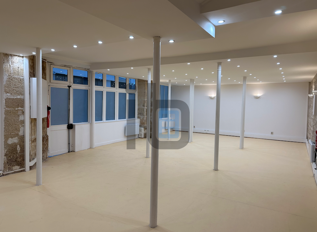 bureaux en location sur PARIS (75003) - Voir les photos  Location Bureaux Paris 3 75003 72 m²