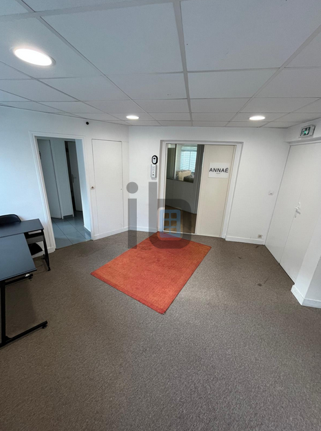 Location Bureaux Clichy 92110 145&nbsp;m²