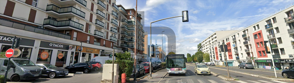 Location Commerce Franconville 95130 114&nbsp;m²