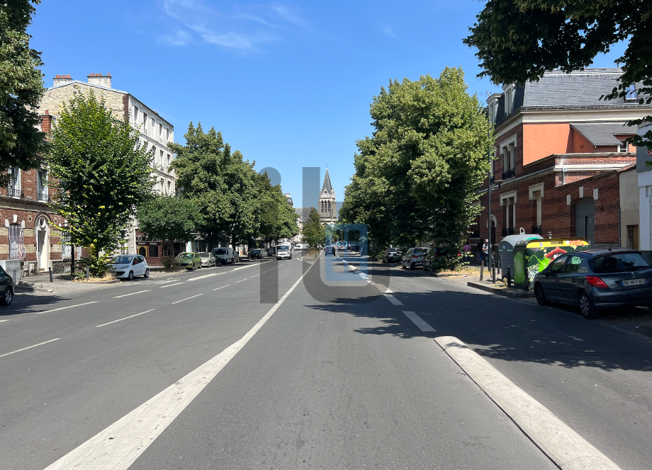 Location Commerce Saint-Denis 93200 117&nbsp;m²