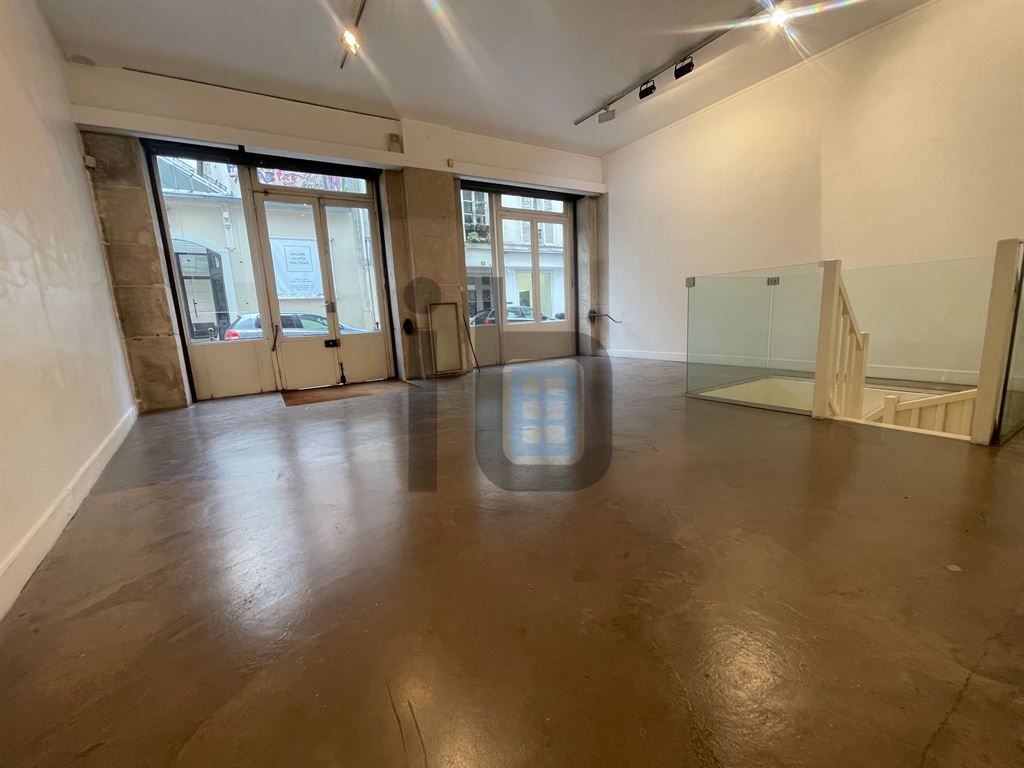 Vente Commerce Paris 3 75003 160&nbsp;m²