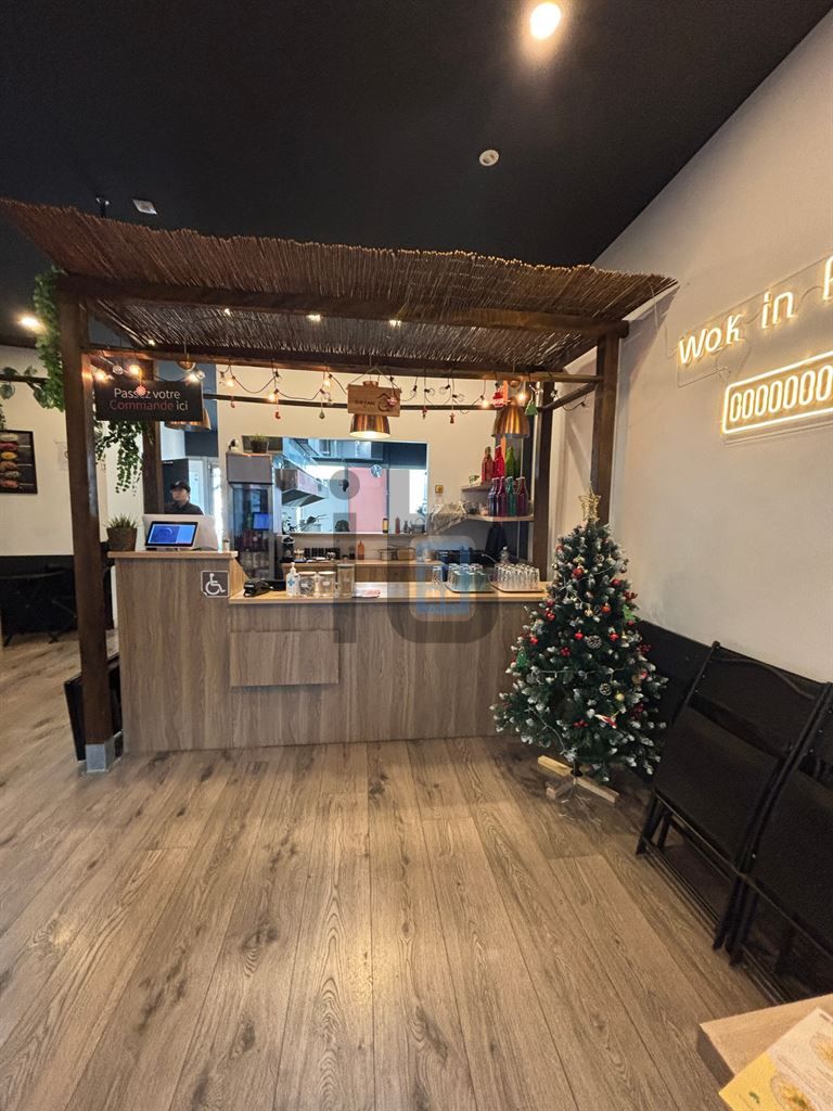 Location Commerce Nanterre 92000 91&nbsp;m²