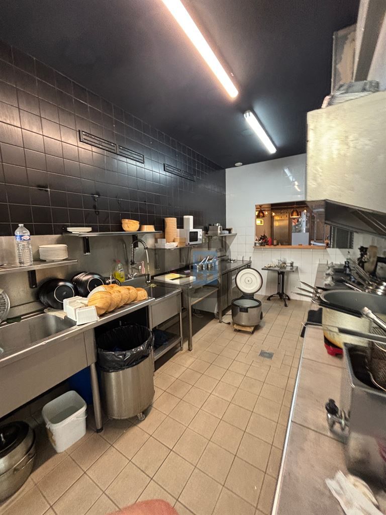 Location Commerce Nanterre 92000 91&nbsp;m²