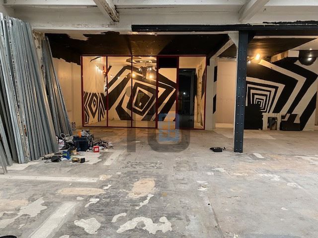 Location Commerce Paris 20 75020 255&nbsp;m²