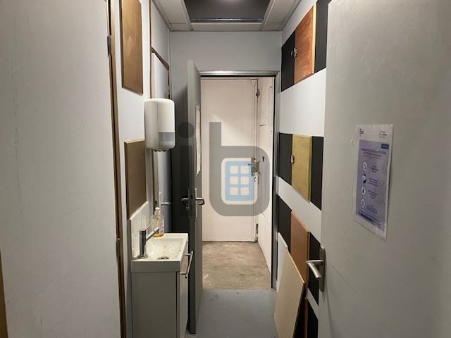 Location Commerce Paris 20 75020 255&nbsp;m²