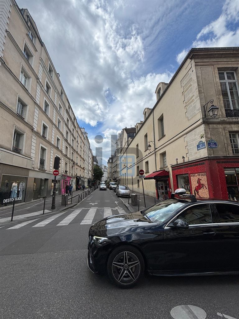 Location Commerce Paris 4 75004 172&nbsp;m²