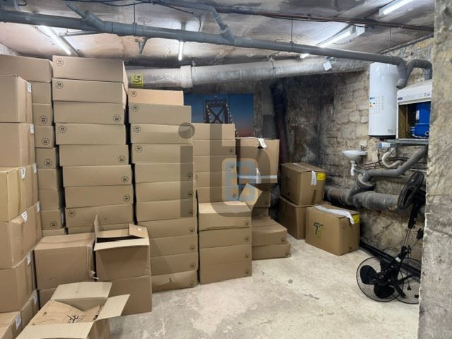 Location Commerce Paris 4 75004 112&nbsp;m²