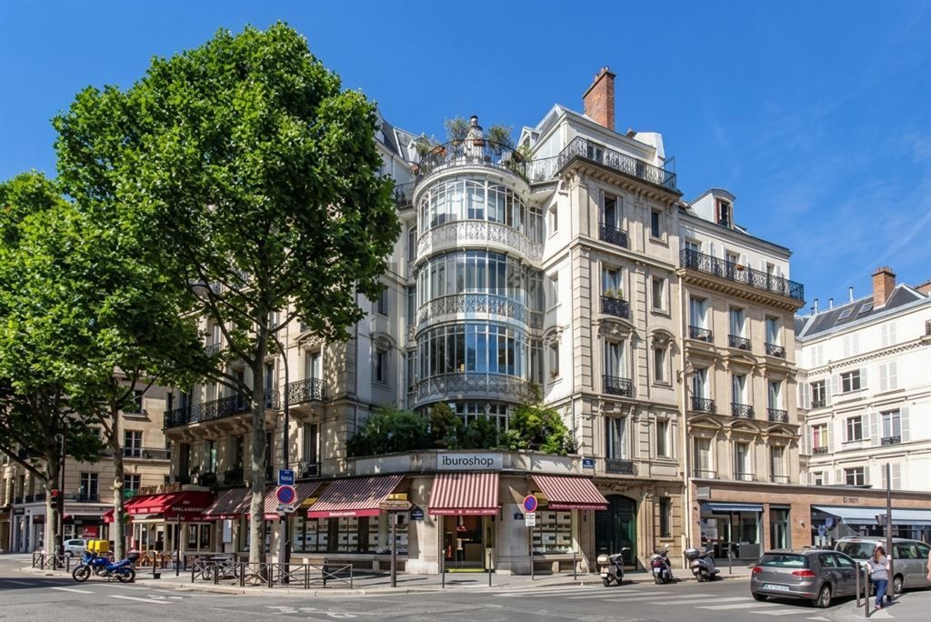 Location Commerce Paris 8 75008 222&nbsp;m²
