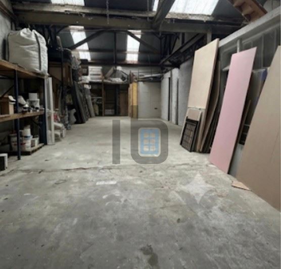 Vente Entrepôt Aubervilliers 93300 300&nbsp;m²