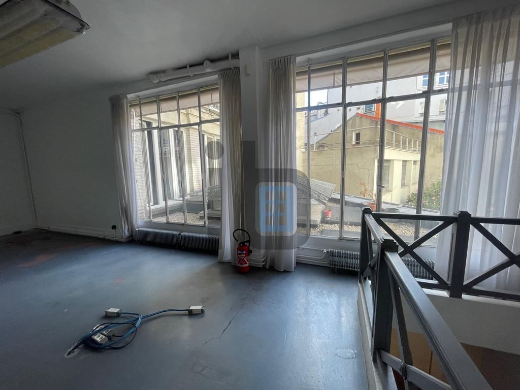 Location Bureaux Paris 10 75010 610&nbsp;m²