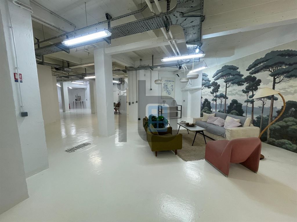 Location Bureaux Paris 10 75010 610&nbsp;m²