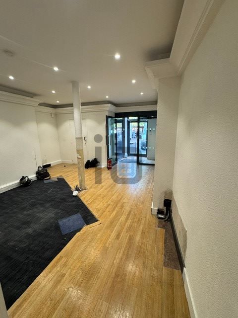 Location Commerce Paris 14 75014 57&nbsp;m²