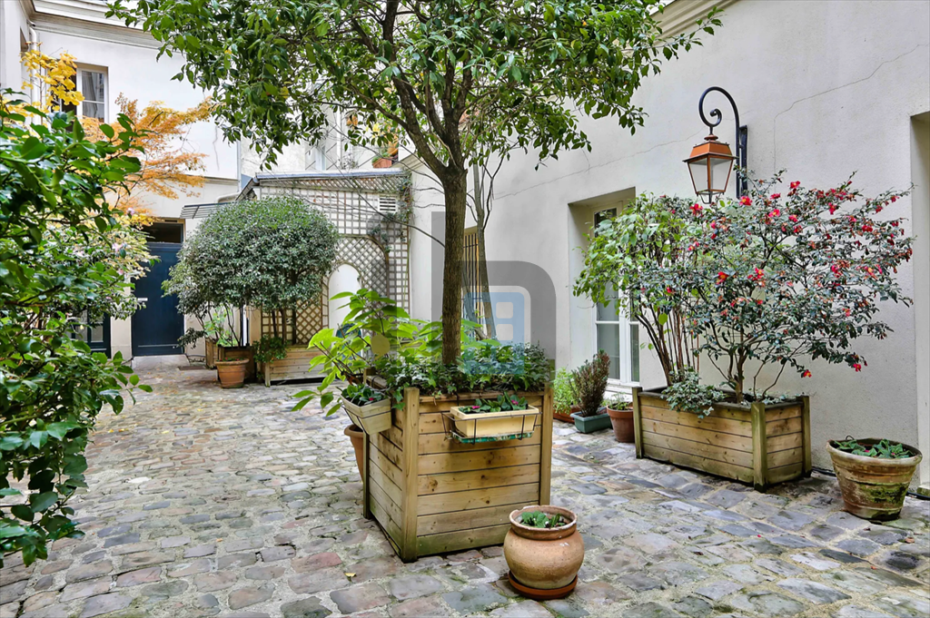 Cession de bail Commerce Paris 3 75003 180&nbsp;m²